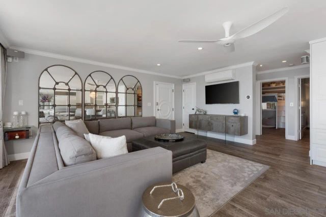 1219 COAST BLVD. 4, La Jolla, CA 92037