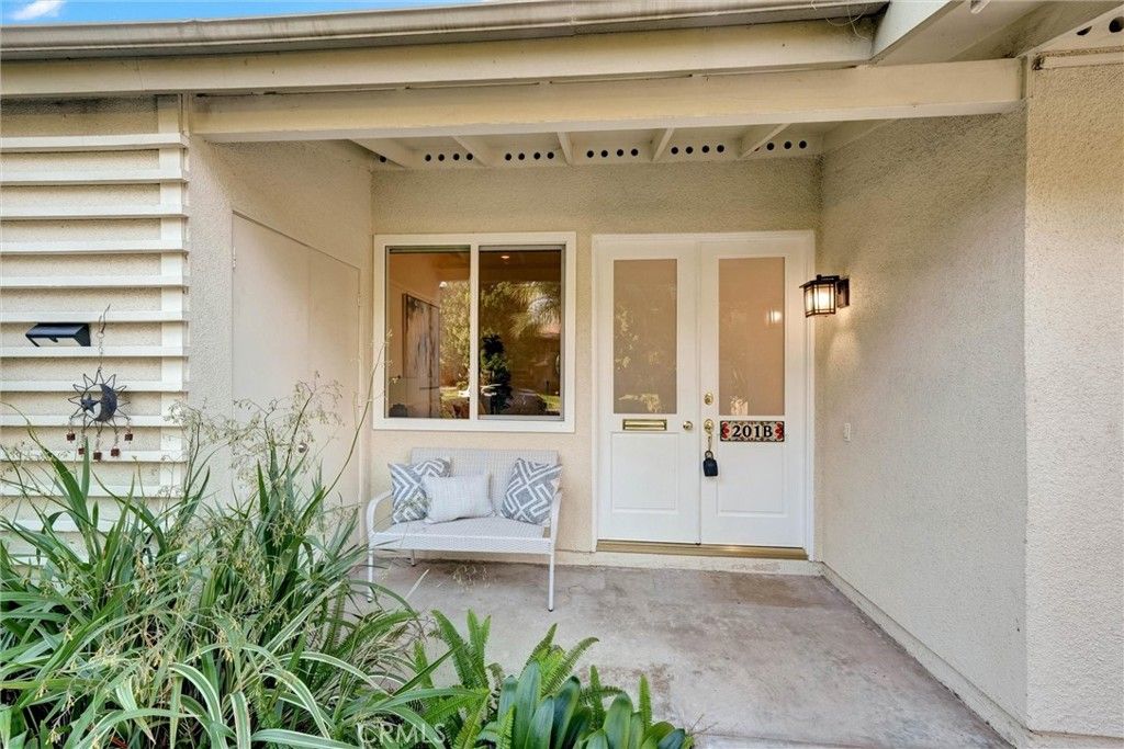 201 Avenida Majorca B, Laguna Woods, CA 92637 — photo 2