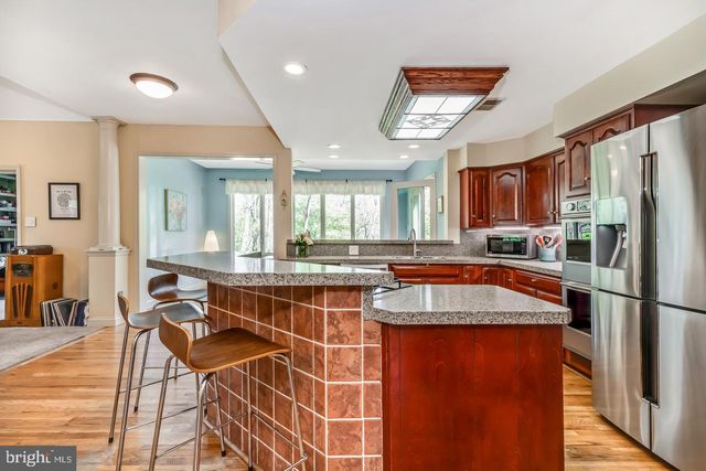 10 TROTTER WAY, Collegeville, PA 19426
