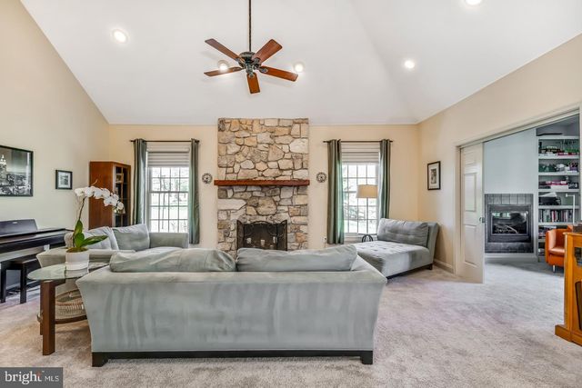 10 TROTTER WAY, Collegeville, PA 19426