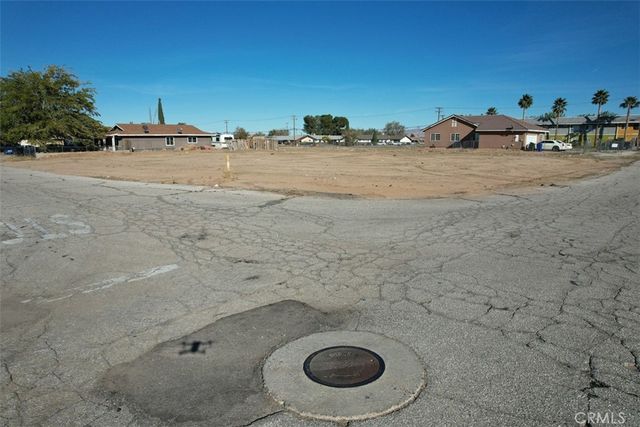 2 Hardy, Adelanto, CA 92301