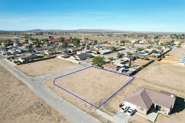 2 Hardy, Adelanto, CA 92301