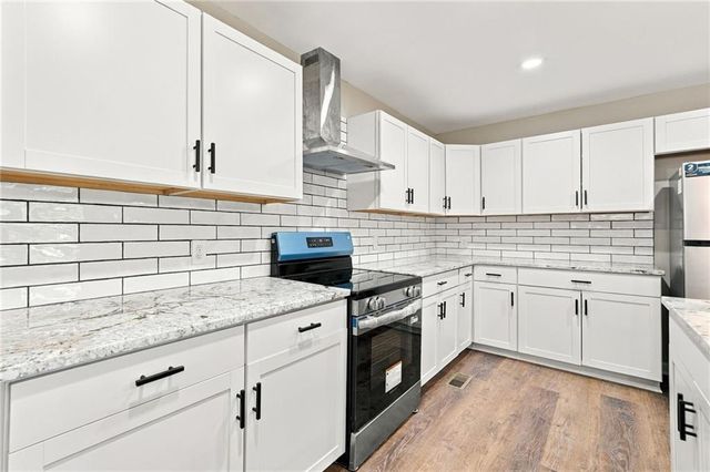 142 Ann Drive, Canton, GA 30114