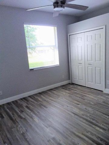 5844 NW Hann Drive, Port St. Lucie, Port St Lucie, FL 34986