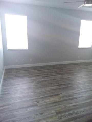 5844 NW Hann Drive, Port St. Lucie, Port St Lucie, FL 34986