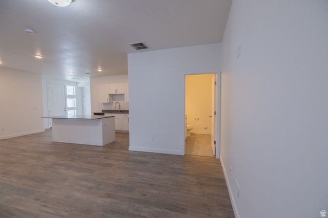 356 W 25 N, Layton, UT 84041