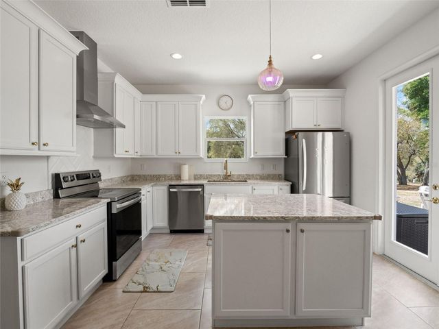 11155 CHERRY LAKE ROAD, Clermont, FL 34715