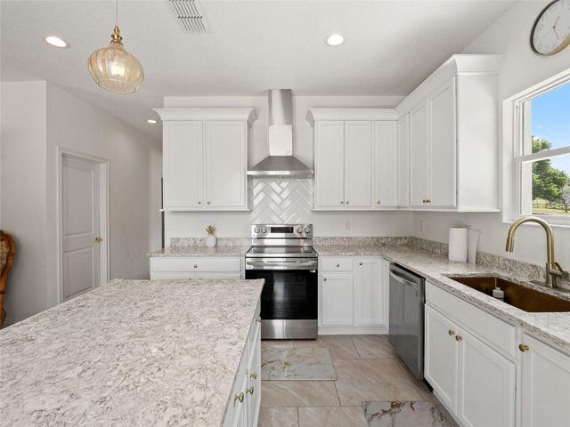 11155 CHERRY LAKE ROAD, Clermont, FL 34715