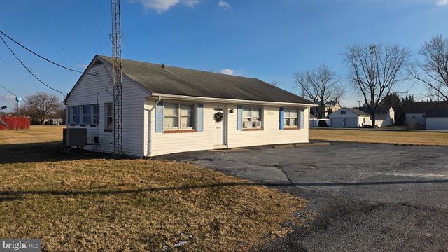 10 RADIO LN, Thurmont, MD 21788