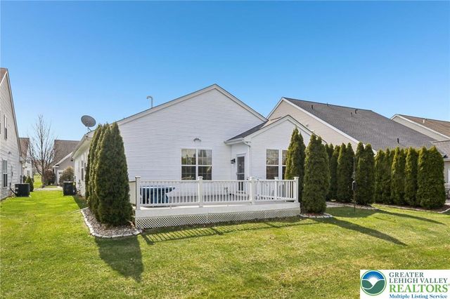 2113 Kingsview Road, Lower Macungie Twp, PA 18062