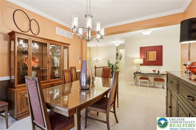 2113 Kingsview Road, Lower Macungie Twp, PA 18062