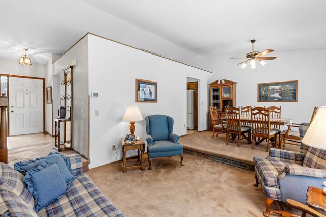 1531 Oakwood Terrace, Shoreview, MN 55126