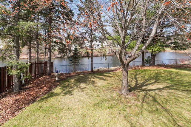 1531 Oakwood Terrace, Shoreview, MN 55126