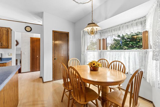 1531 Oakwood Terrace, Shoreview, MN 55126