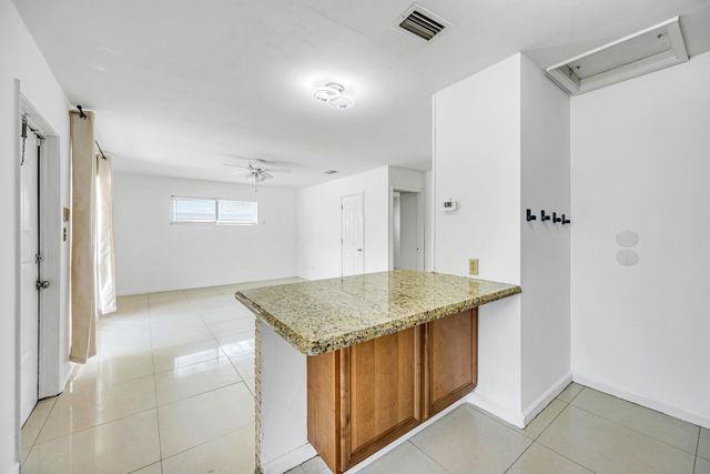 2107 NE 15th Avenue, Wilton Manors, FL 33305