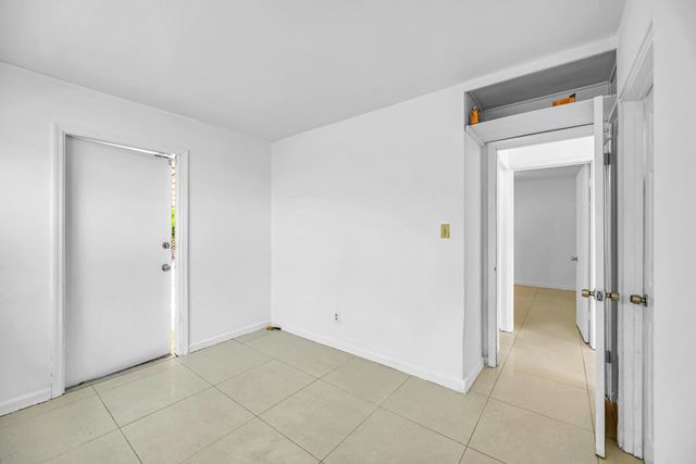 2107 NE 15th Avenue, Wilton Manors, FL 33305