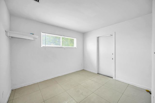 2107 NE 15th Avenue, Wilton Manors, FL 33305