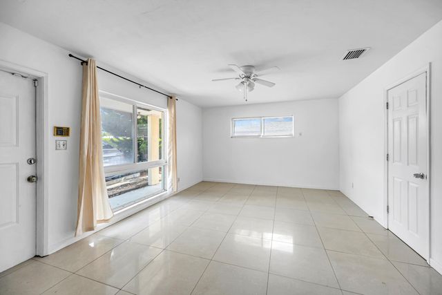 2107 NE 15th Avenue, Wilton Manors, FL 33305