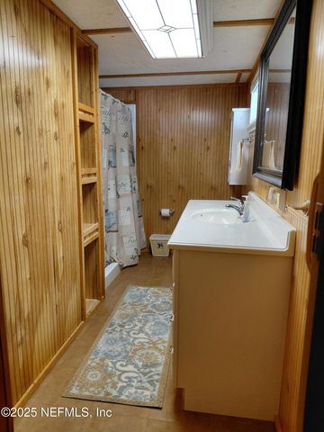 15690 SEARS Road, Jacksonville, FL 32218