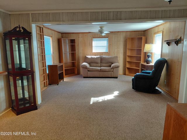 15690 SEARS Road, Jacksonville, FL 32218