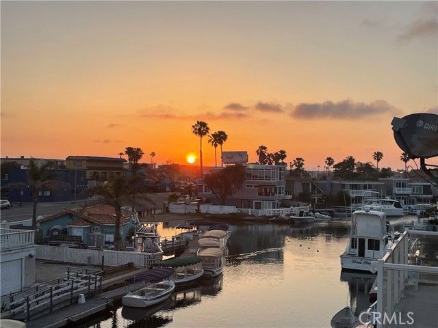 16745 Bayview Drive B, Sunset Beach, CA 90742