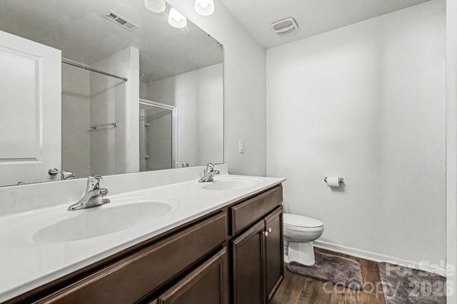 2428 Alex Ryan Drive, Charlotte, NC 28216