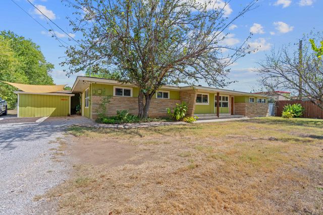 700 & 604 Corral LN, Austin, TX 78745