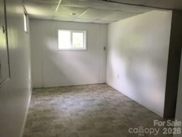 18 Smith Graveyard Road, Asheville, NC 28806