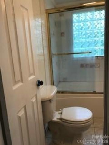 18 Smith Graveyard Road, Asheville, NC 28806