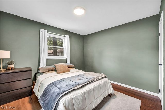 3732 W 232nd Street, North Olmsted, OH 44070