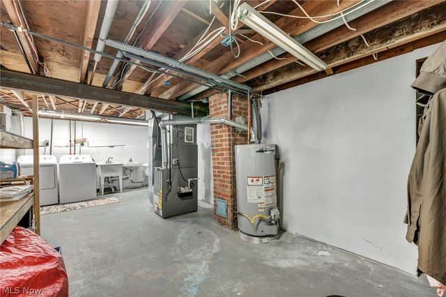 3732 W 232nd Street, North Olmsted, OH 44070