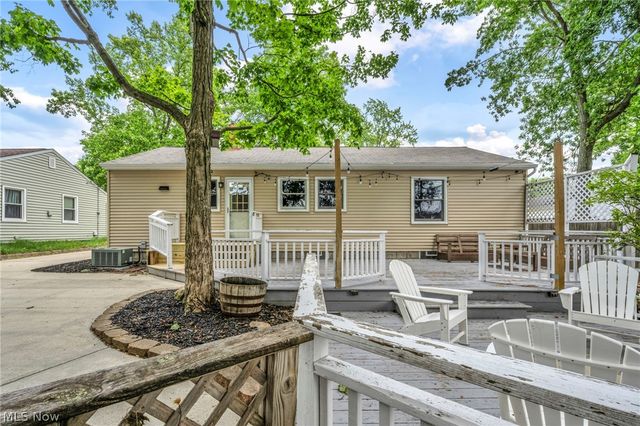 3732 W 232nd Street, North Olmsted, OH 44070