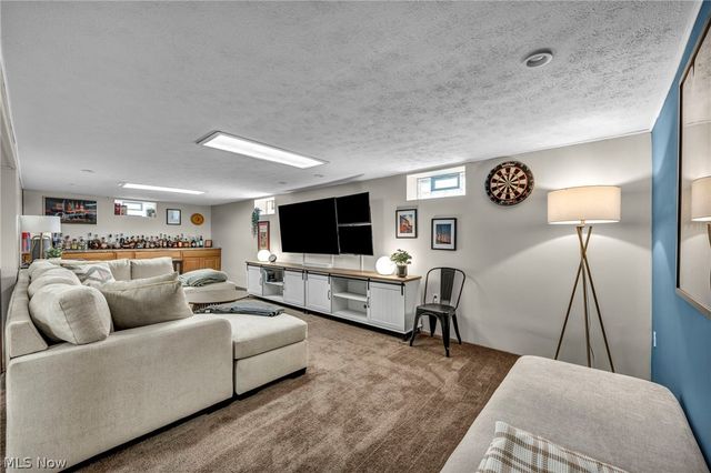 3732 W 232nd Street, North Olmsted, OH 44070