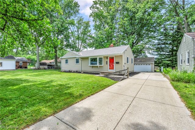 3732 W 232nd Street, North Olmsted, OH 44070