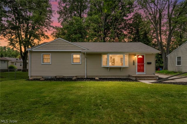3732 W 232nd Street, North Olmsted, OH 44070