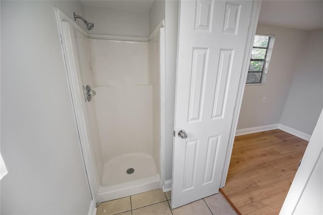 8103 N BROOKS STREET, Tampa, FL 33604