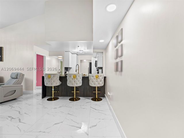 12106 Saint Andrews Pl 202, Miramar, FL 33025