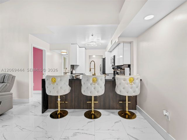 12106 Saint Andrews Pl 202, Miramar, FL 33025