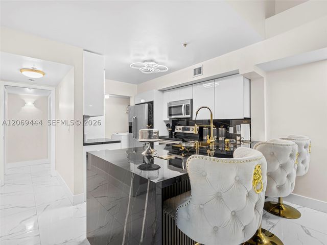 12106 Saint Andrews Pl 202, Miramar, FL 33025