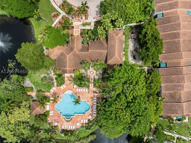 12106 Saint Andrews Pl 202, Miramar, FL 33025