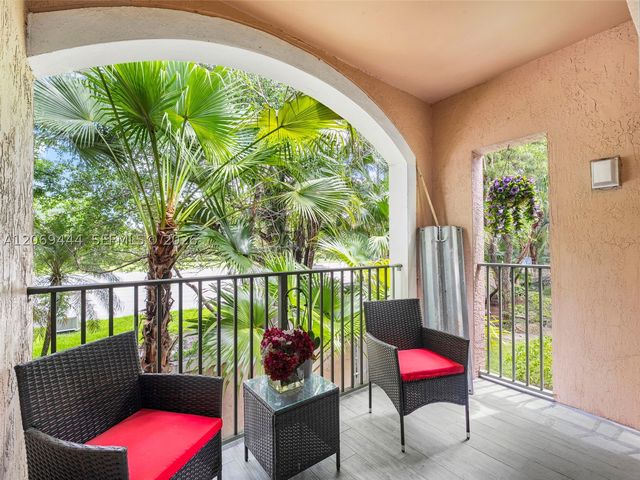 12106 Saint Andrews Pl 202, Miramar, FL 33025