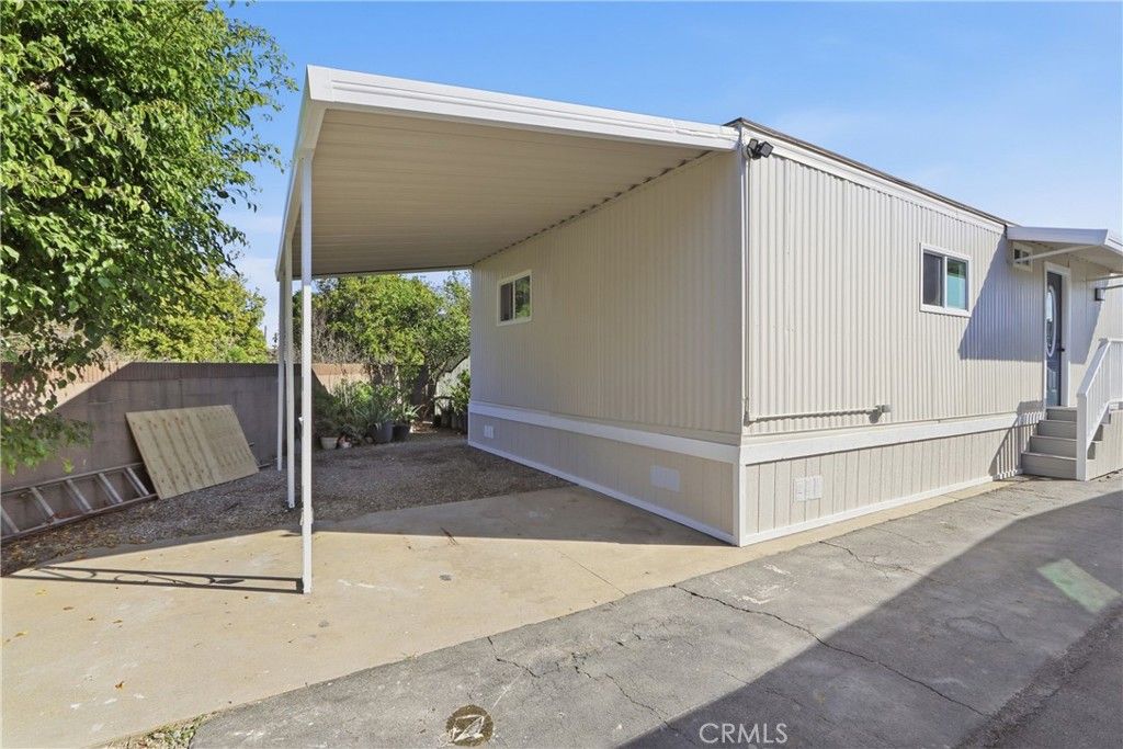 Image 2 of property listing at 22325 Main Street 124, Carson, CA 90745