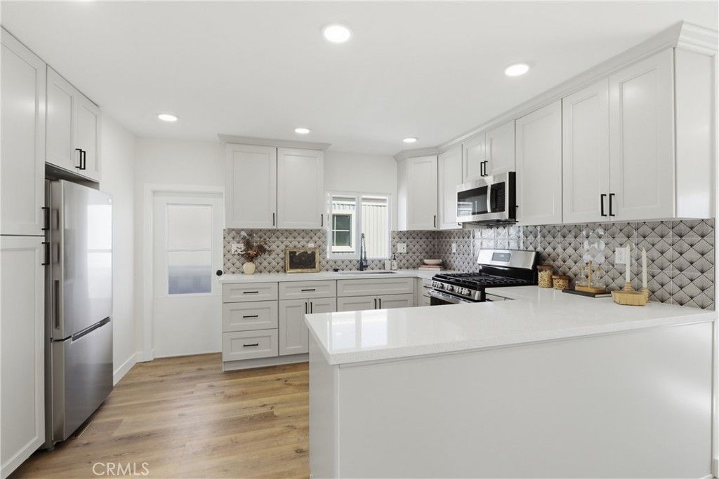 Image 5 of property listing at 22325 Main Street 124, Carson, CA 90745