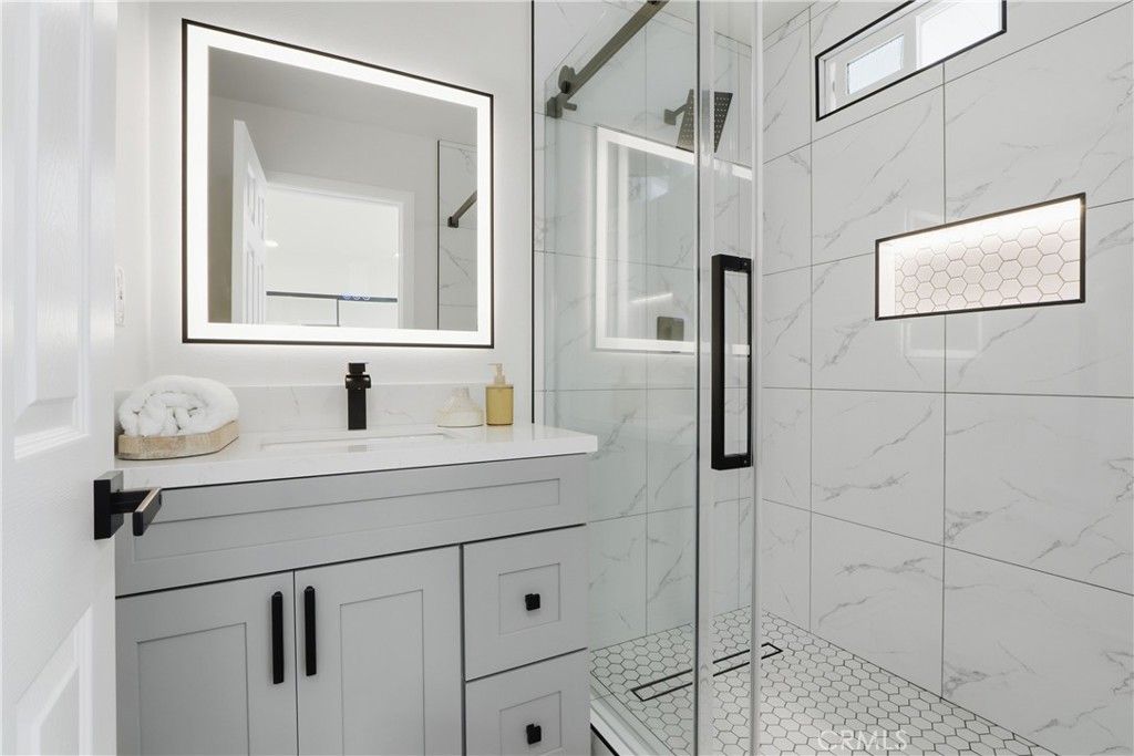 Image 7 of property listing at 22325 Main Street 124, Carson, CA 90745