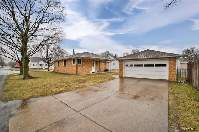 130 16th Avenue, North Tonawanda, NY 14120