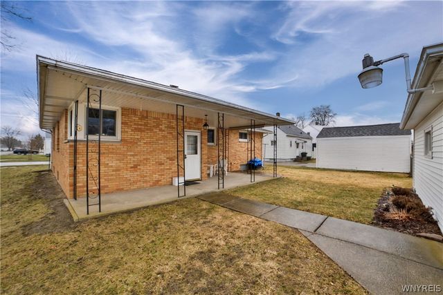 130 16th Avenue, North Tonawanda, NY 14120