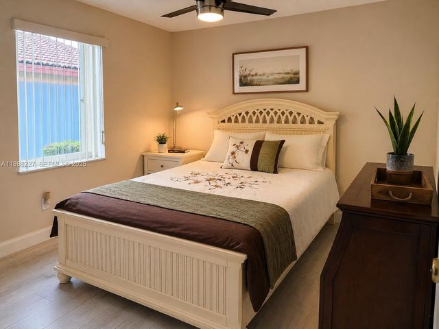 20401 SW 1st Street, Pembroke Pines, FL 33029