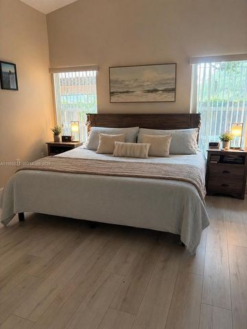 20401 SW 1st Street, Pembroke Pines, FL 33029