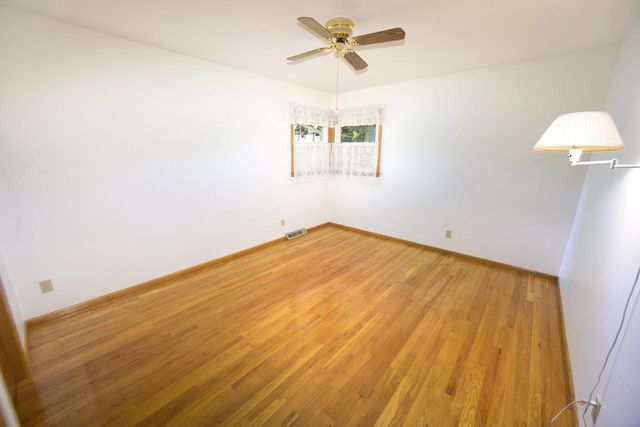 10520 W Monastery DRIVE, Franklin, WI 53132