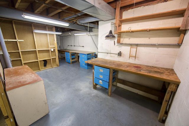 10520 W Monastery DRIVE, Franklin, WI 53132